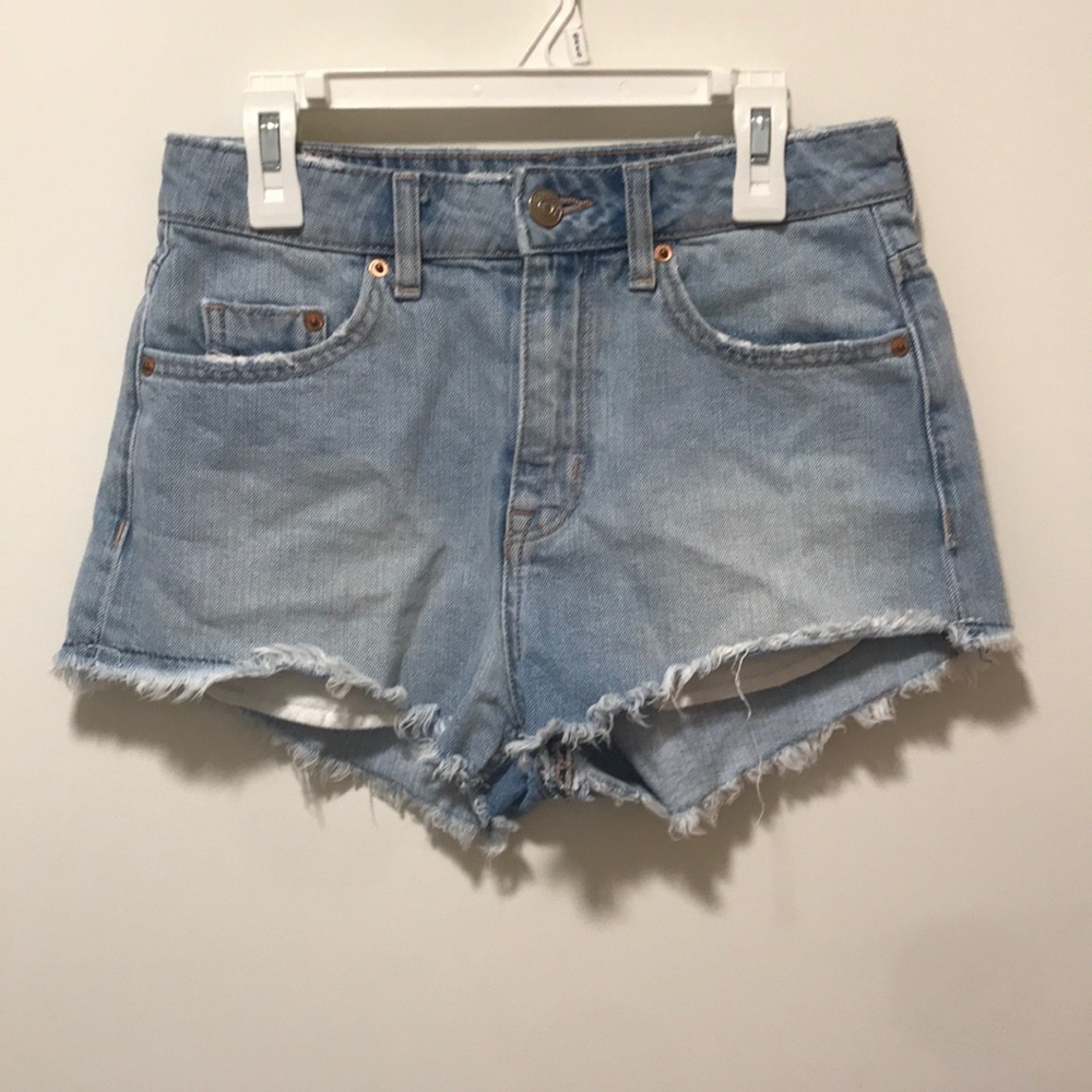 H&M
